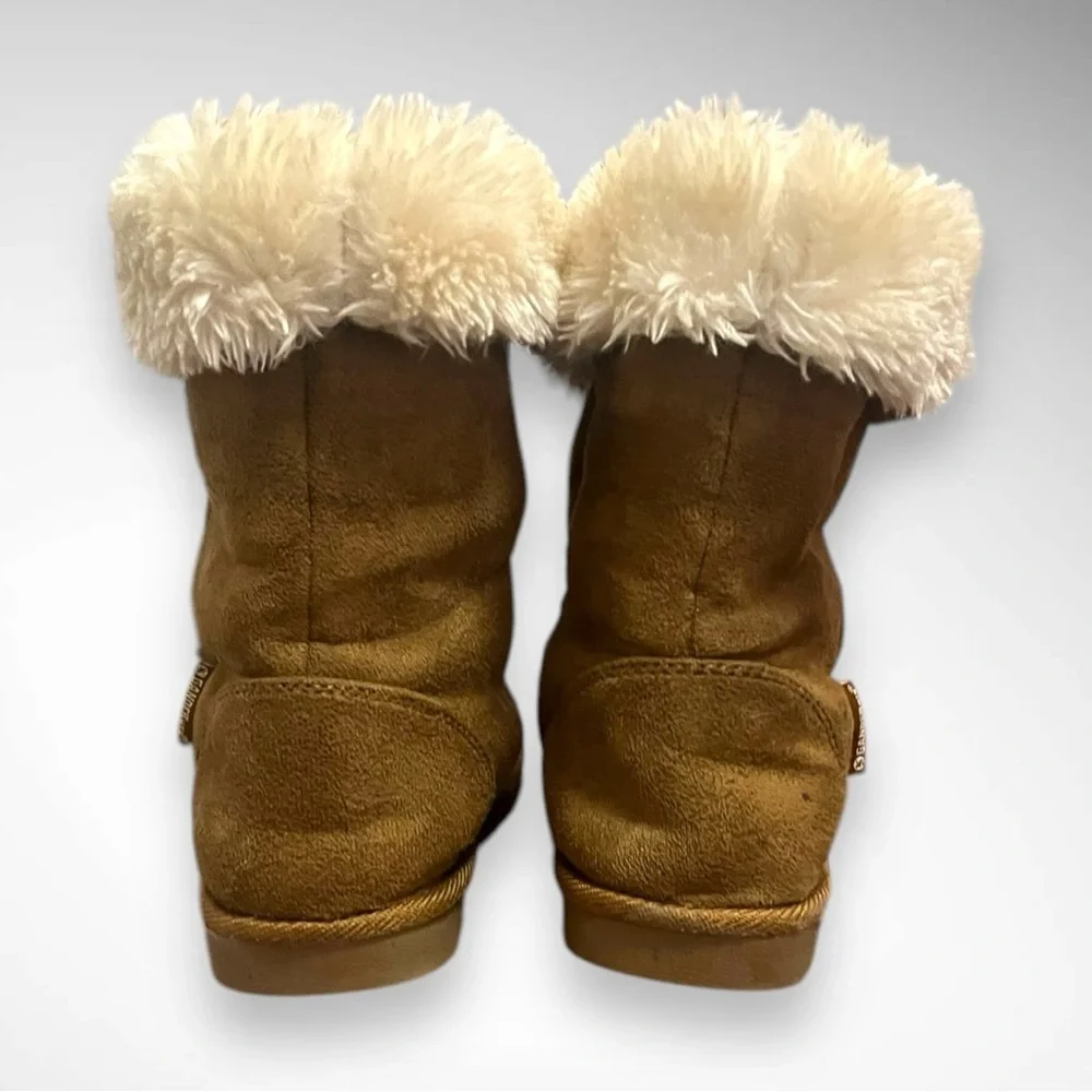 GANDER‎ MOUNTAIN Women's Tan Faux Suede Faux Fur Boots Size 6 | EUC